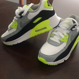 COPY - Brand new nike air max *Price is firm*